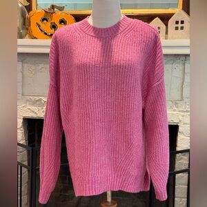 American Eagle hot pink sweater